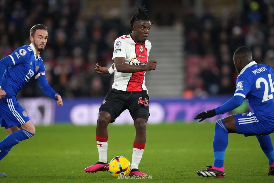 置更加突出 置更加突出