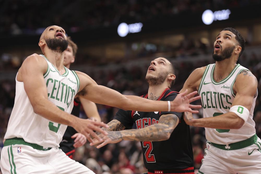 而备受瞩目 而备受瞩目