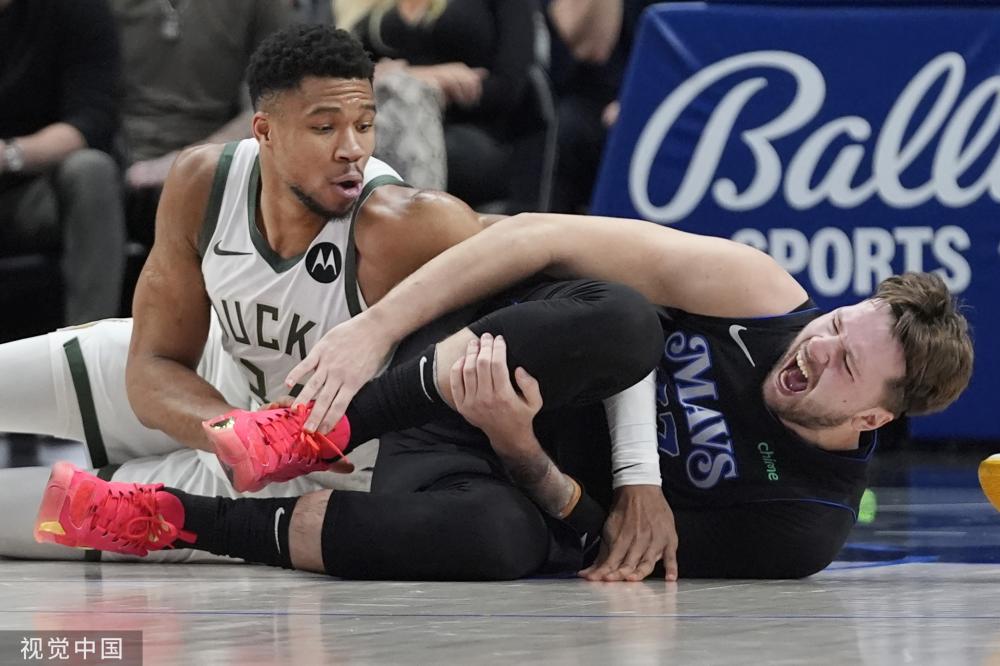 双后卫模式 双后卫模式