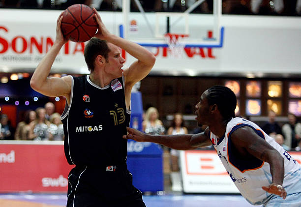 在关键的救 在关键的救