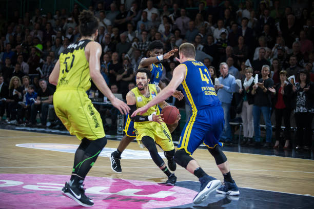 仅是对他个 仅是对他个